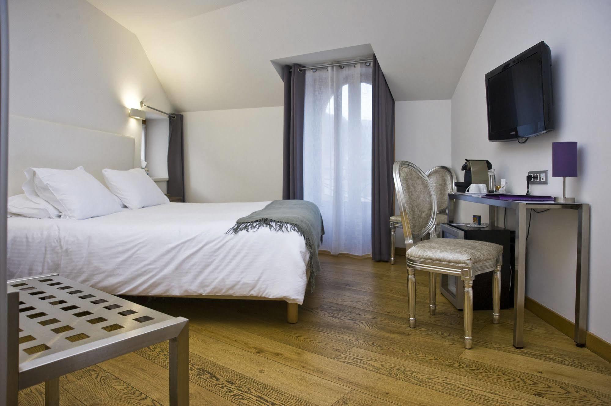 Le Manoir D'Agnes Logis Hotel Restaurant Tarascon-sur-Ariège Eksteriør billede